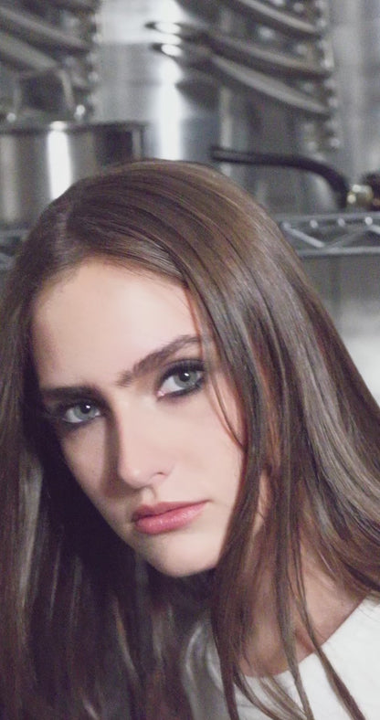 LIGHT BLUE POACHED JEANS